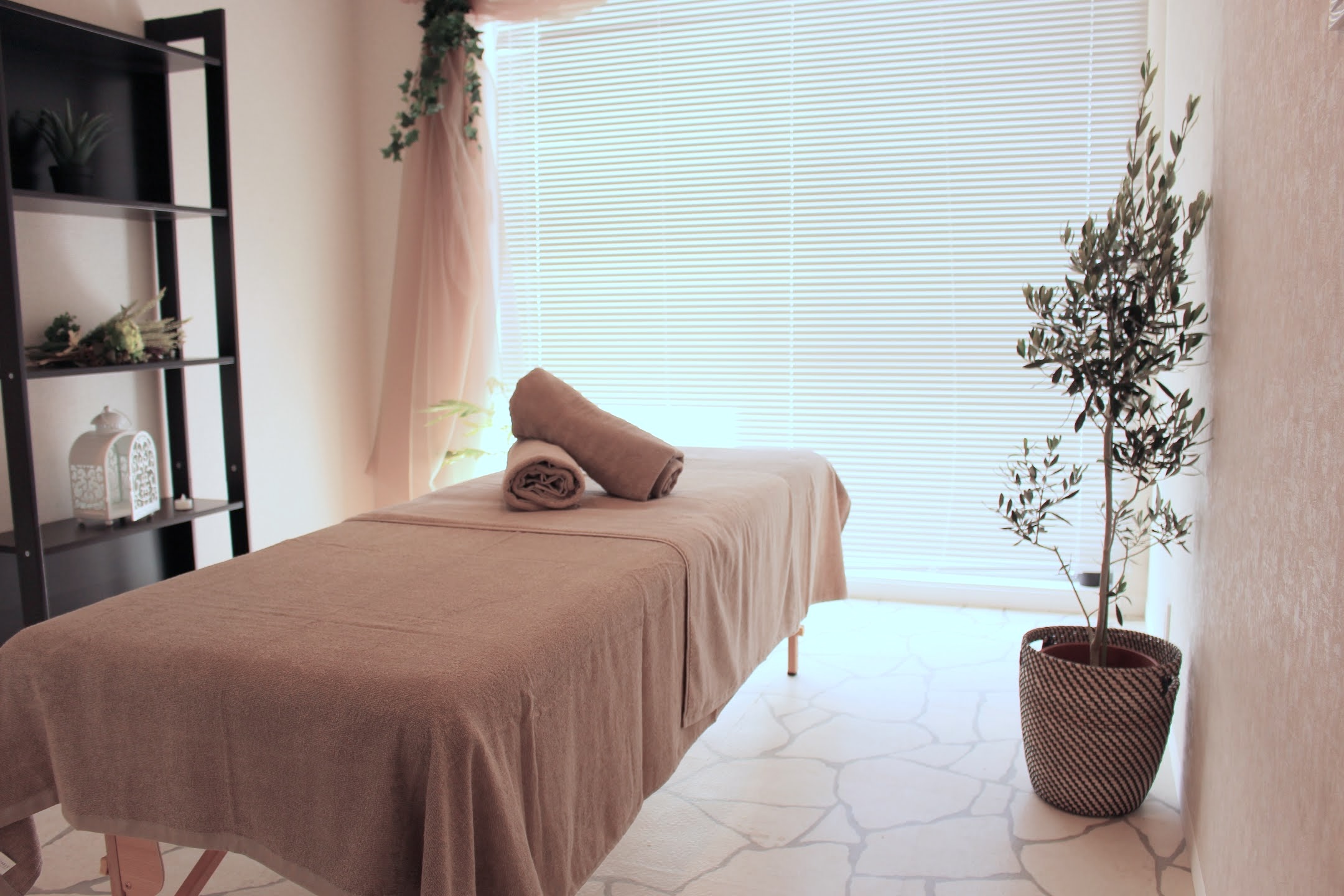 青山サロン - セラピールーム